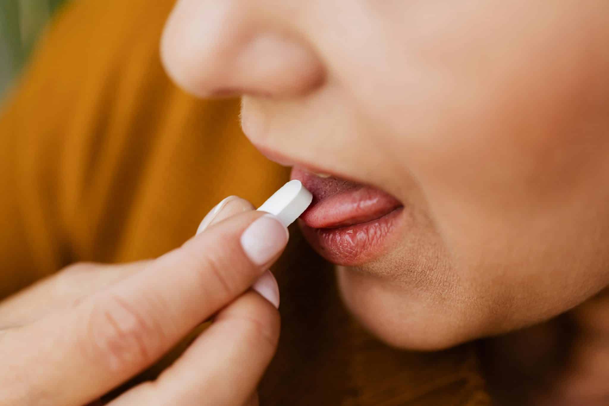 SunBooster Face Gadget: Near-Infrared LED Therapy On-the-Go