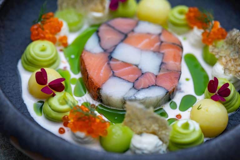 Lab-Grown Seafood: From Salmon Sashimi to Caviar Without Fishing